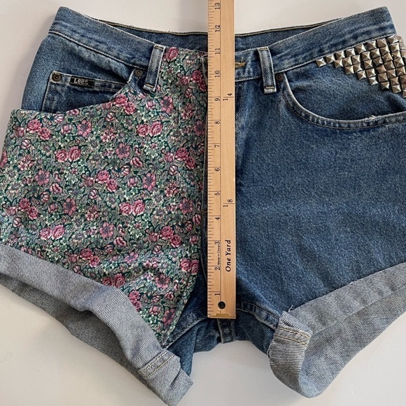 Customized Lee Jeans Shorts w/Studs Floral Appliqué Denim 30 - Picture 8 of 15